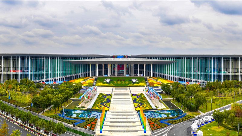 画册设计：揭秘其优缺点与关键要素