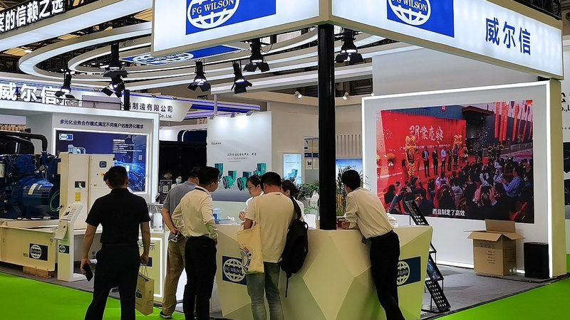 上海连锁店门头招牌，如何打造统一形象？**